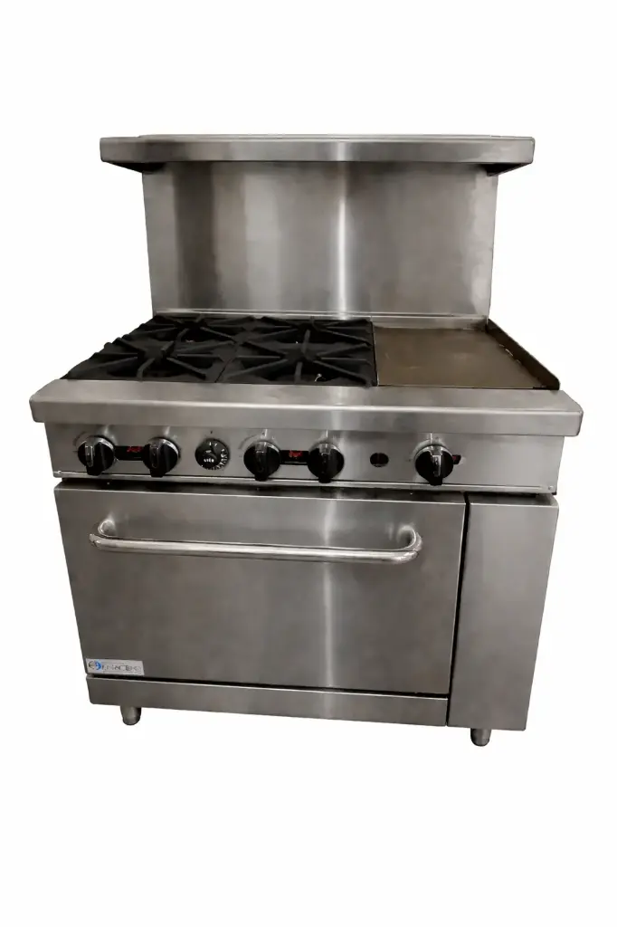 Estufa de 4 quemadores con plancha y horno